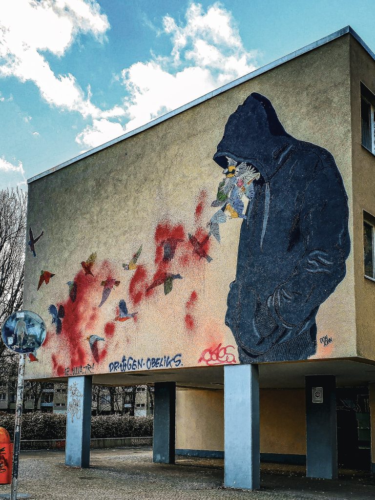 street art sur la facade d'un immeuble -quartier kreuzberg berlin