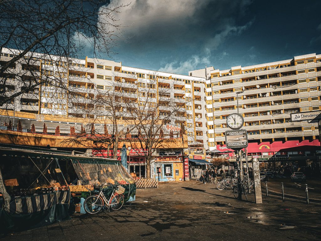 batiment d'habitation du quertier kreuzberg a berlin