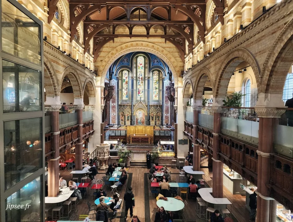 interieur eglise mercato mayfair londres