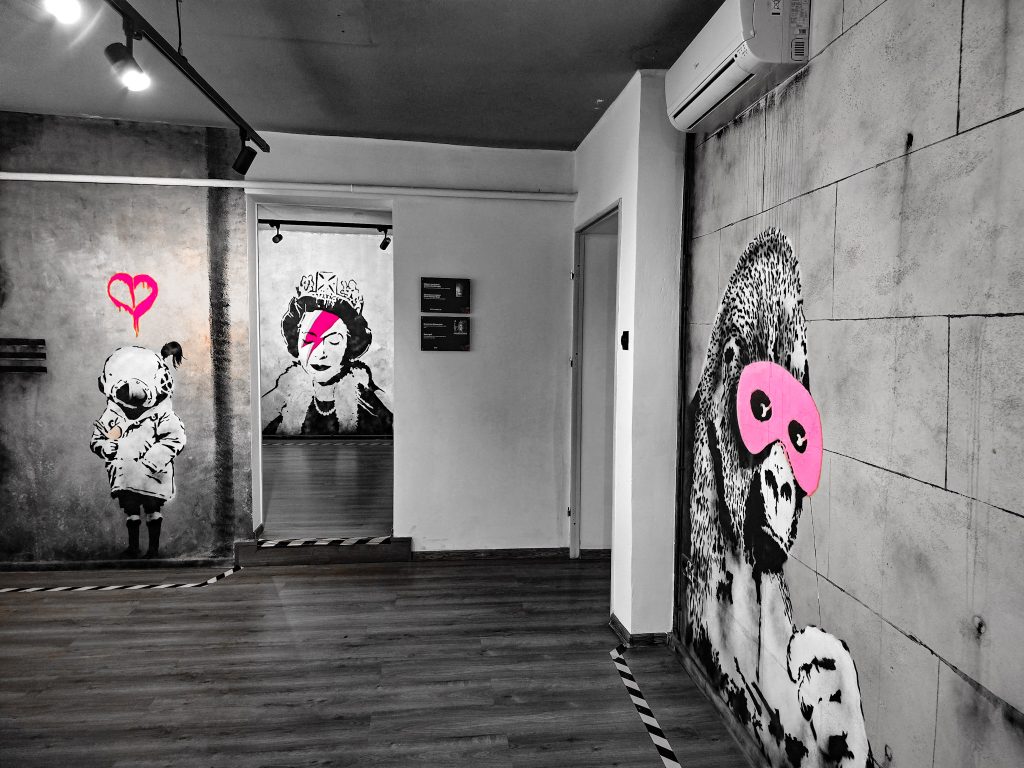 Œuvres de Banksy exposées au musée de Cracovie