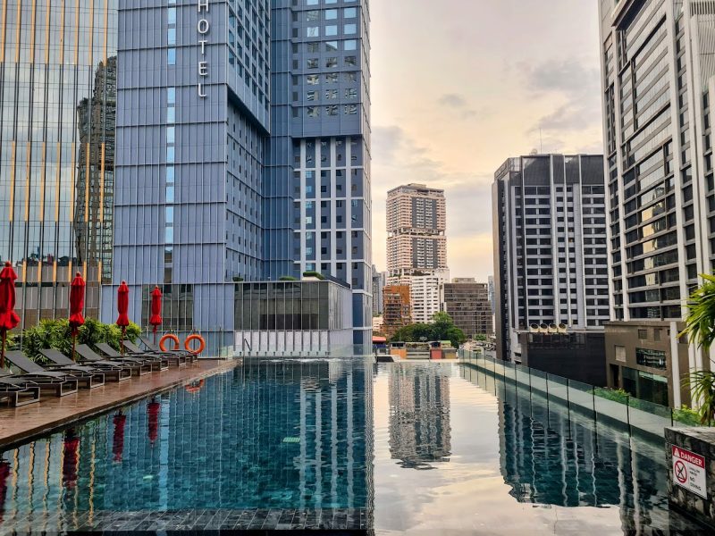 piscine-hotel-sky-view-bangkok