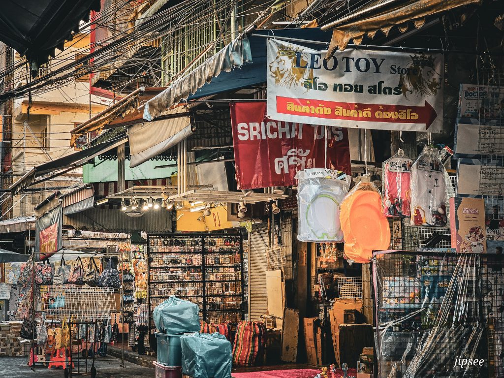 boutique d'accesoires dans une rue de chiantown a bangkok