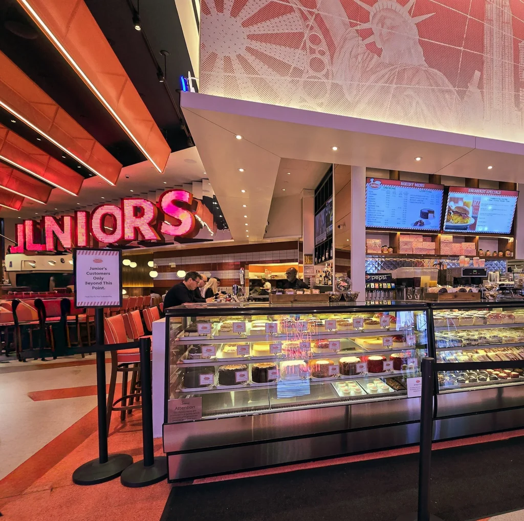 comptoir de cheesecake junior's salle de restauration