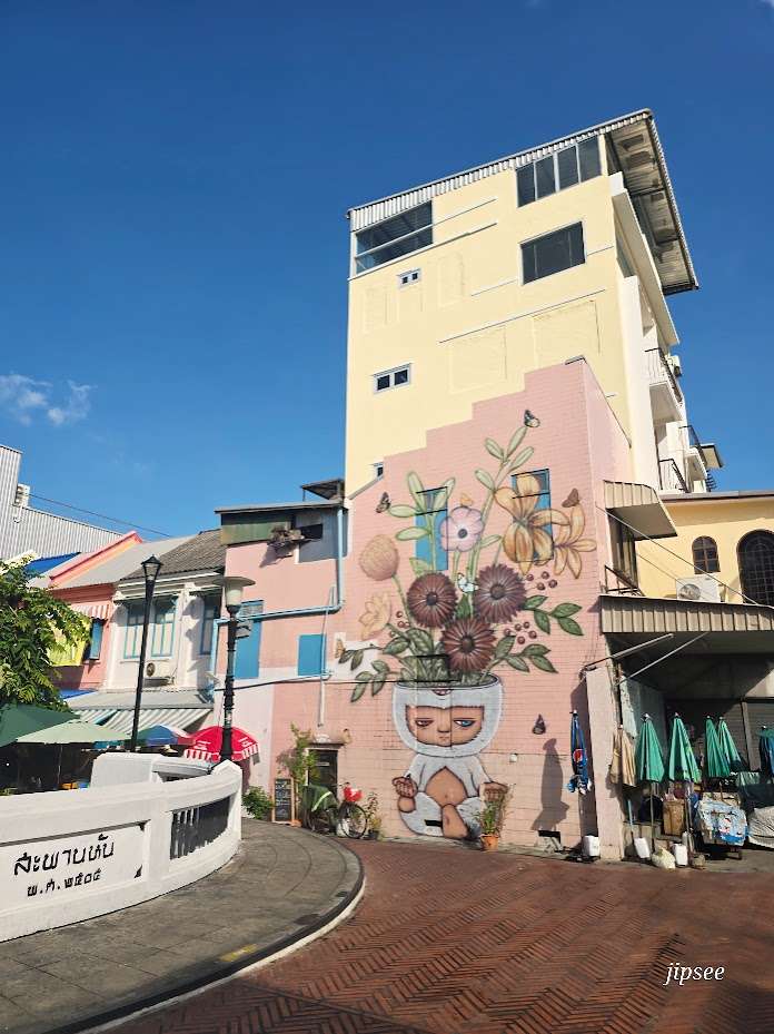 street-art-chinatown-bangkok