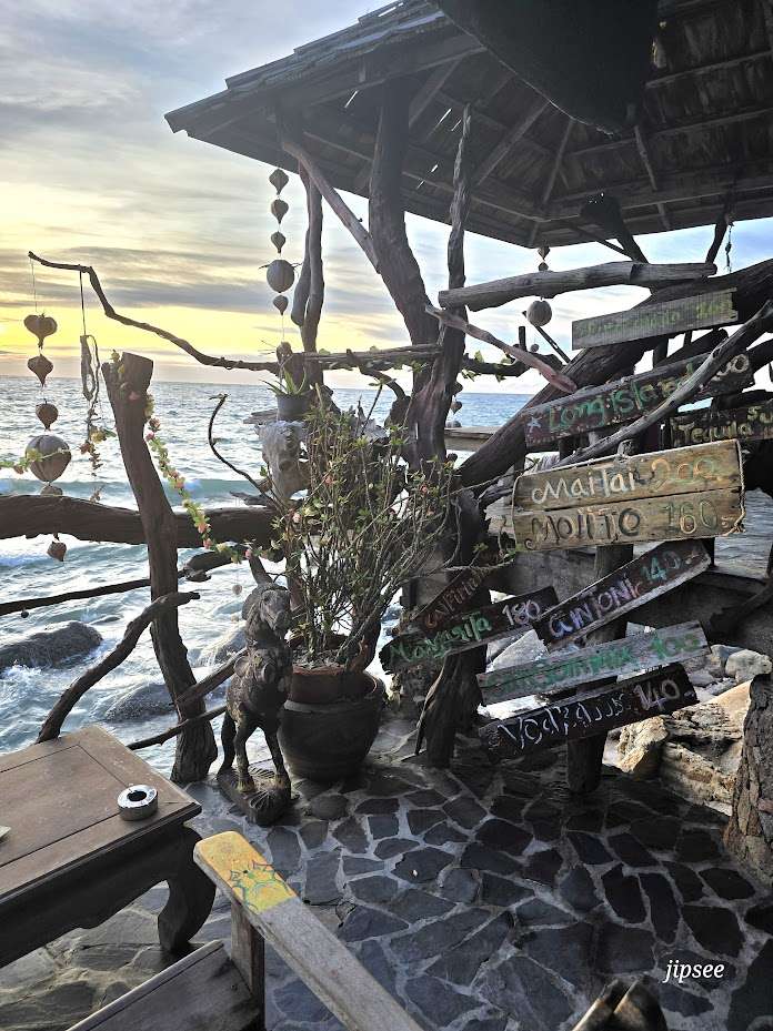 sunset-banana-rock-koh-tao