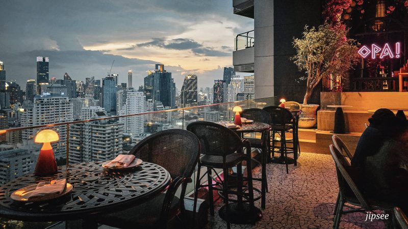 terrasse en rooftop du aesops bangkok