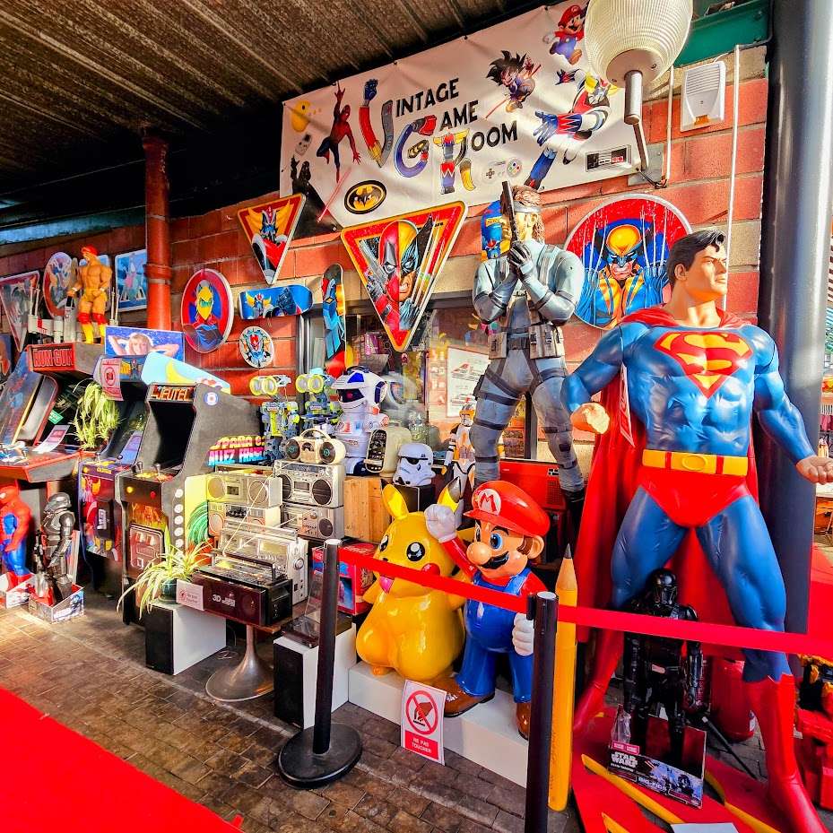 stand-vintage-game-room-marche-dauphine-saint-ouen