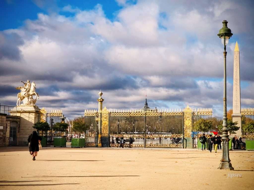 entree-jardin-des-tuileries-paris