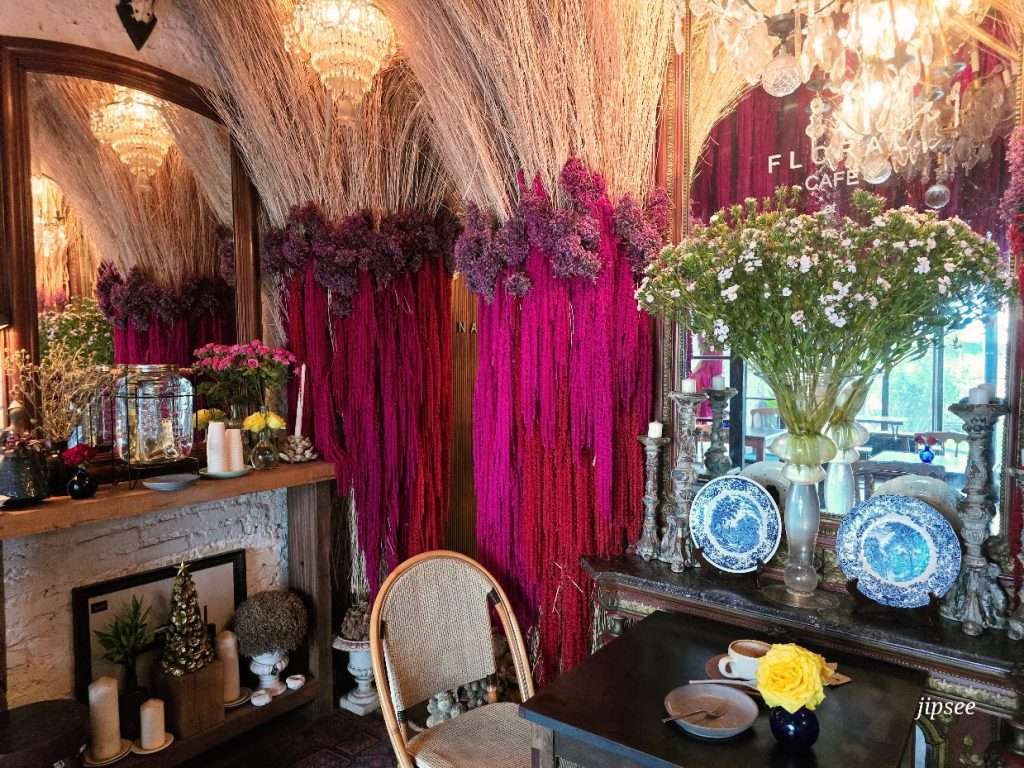 decoration-floral-cafe-bangkok