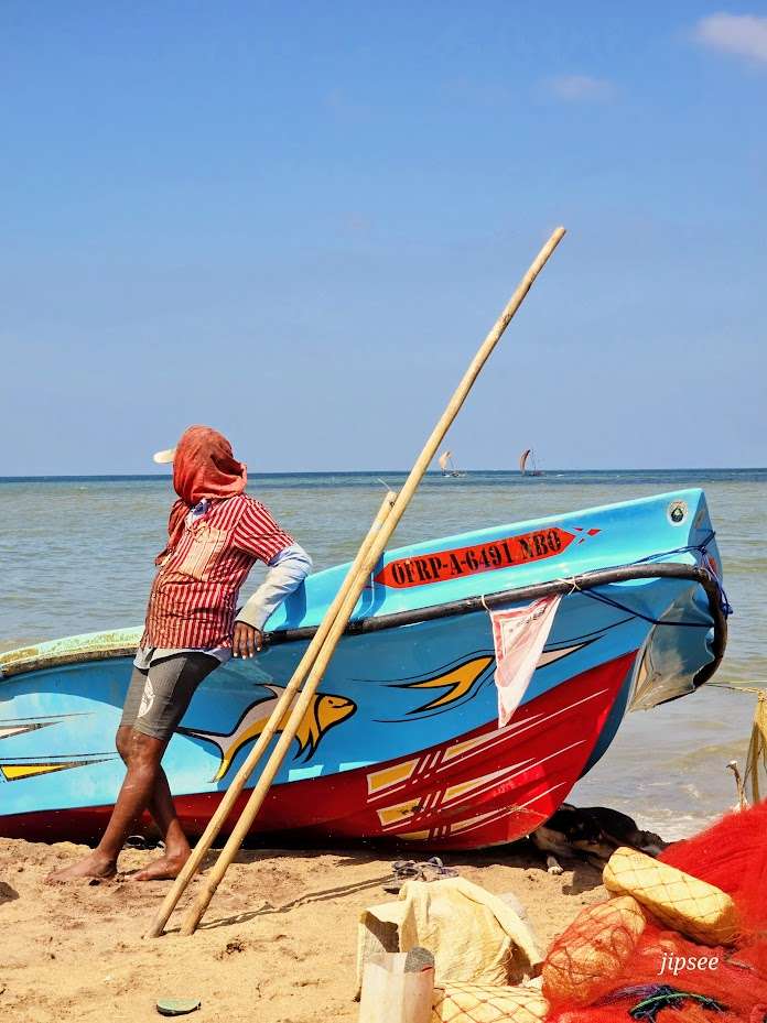 barque-pecheur-negombo