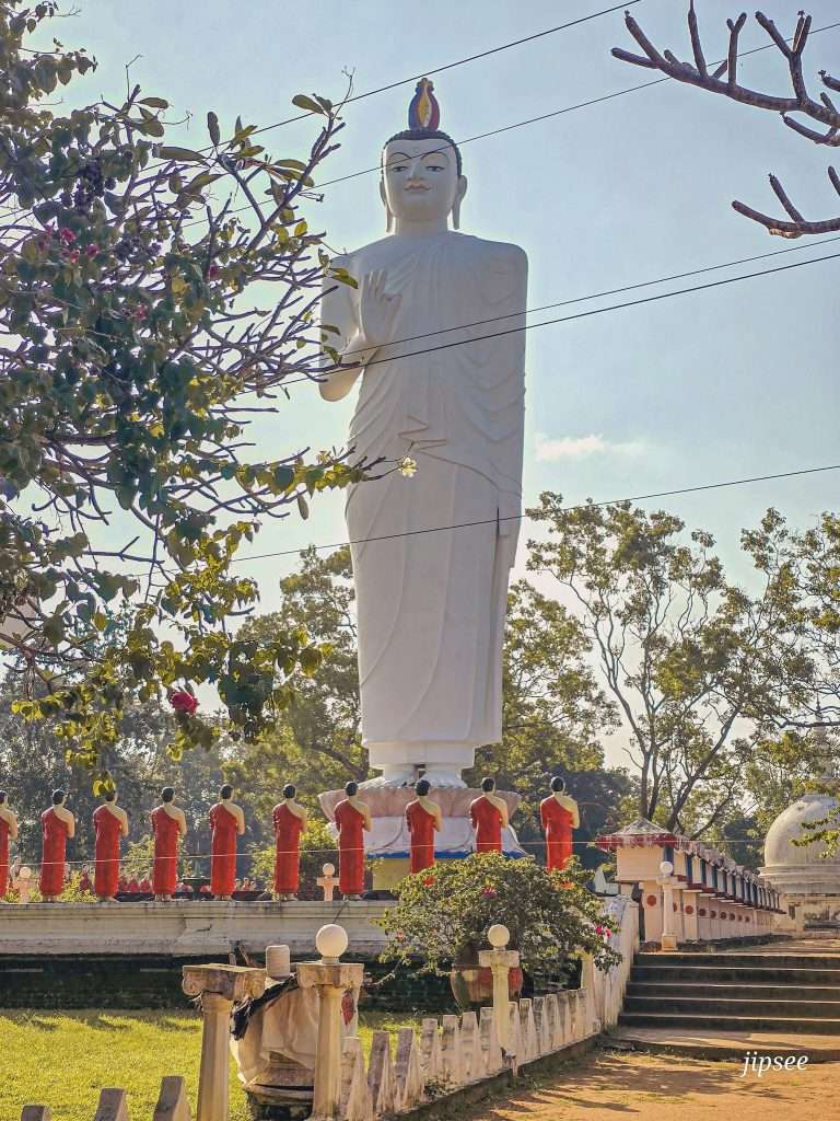 temple-bouddhiste-sri-lanka