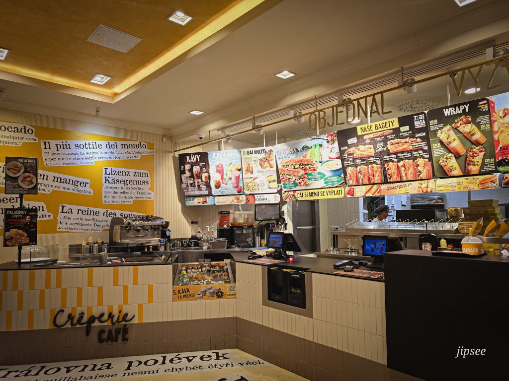 comptoir-accueil-fast-food-baguetterie-prague