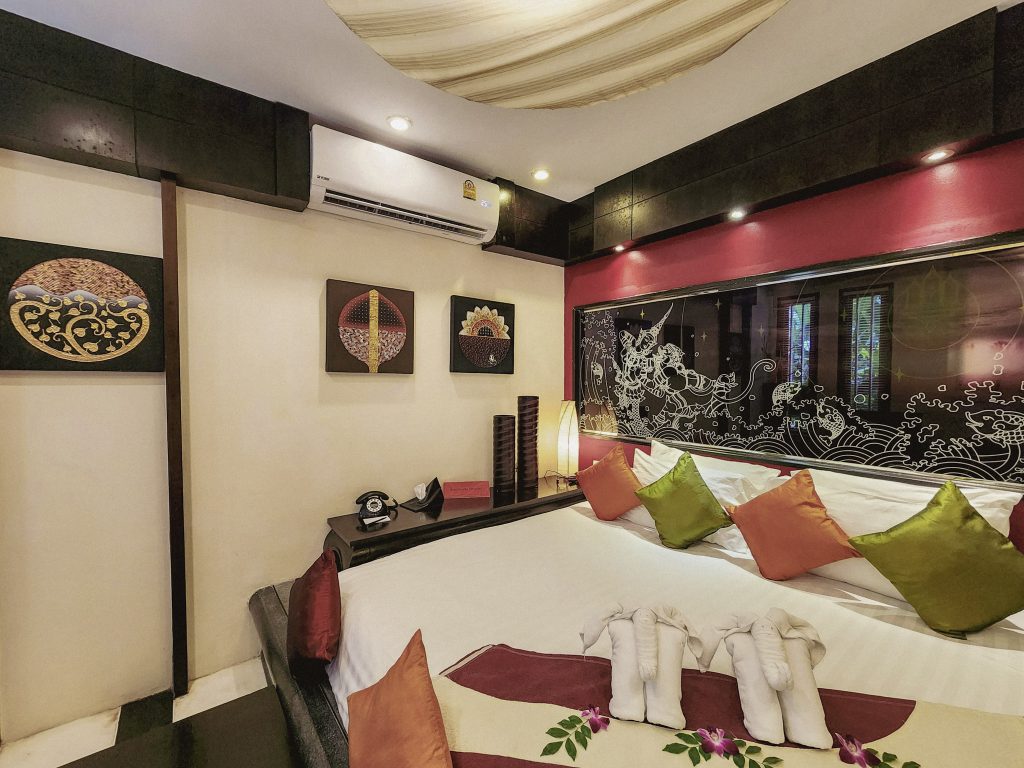 chambre double kirikayan hotel dans le quertier de chaweng a koh samui