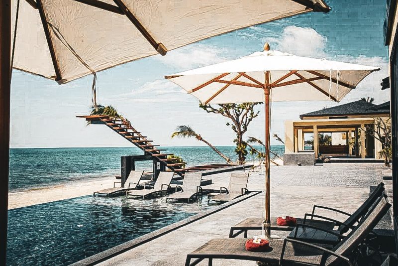 piscine vue sur plage de lamai au pavillon samui hotel thailande