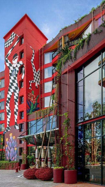 facade-exterieure-mestyle-museum-hotel-bangkok