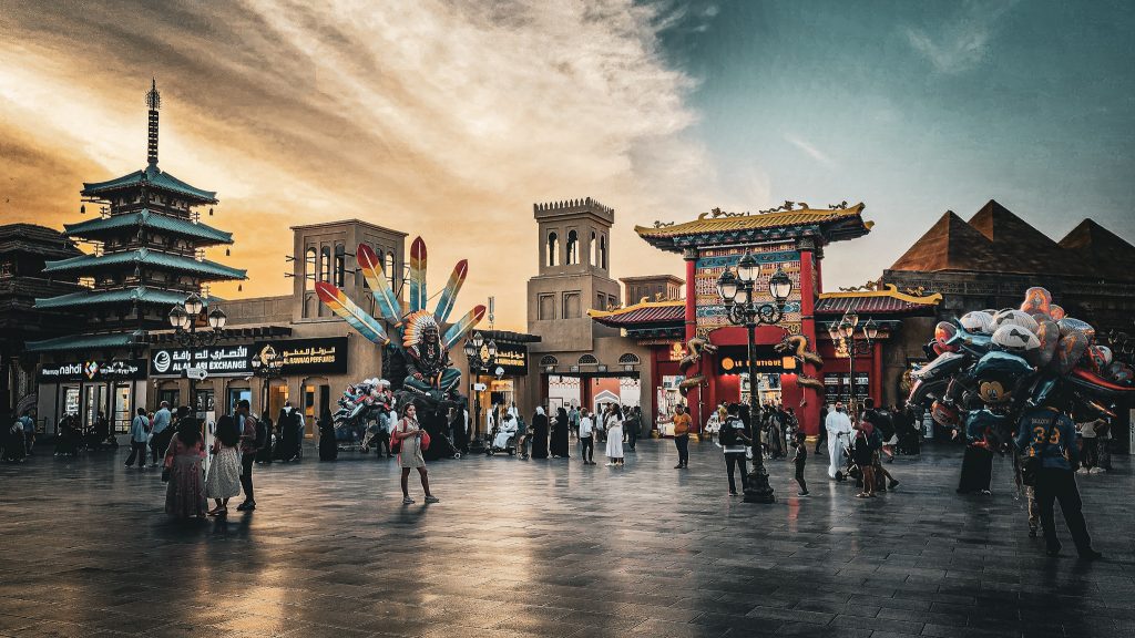 ambiance cow boy au parc global village de dubai