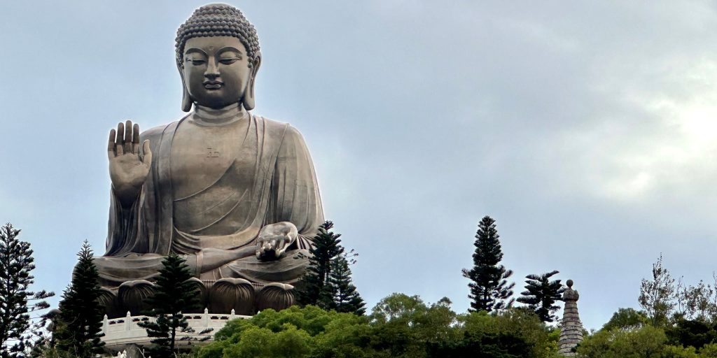 bouddha geant temple tai o hong kong