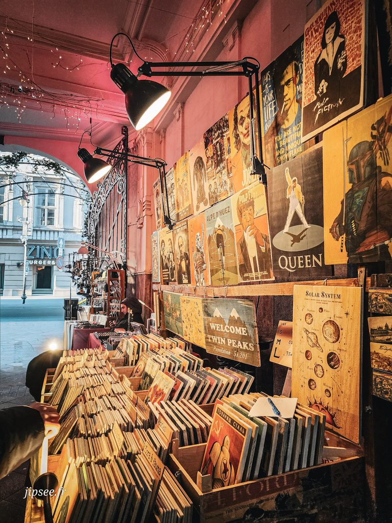 stand de disques vinyles dans le centre ville de budapest