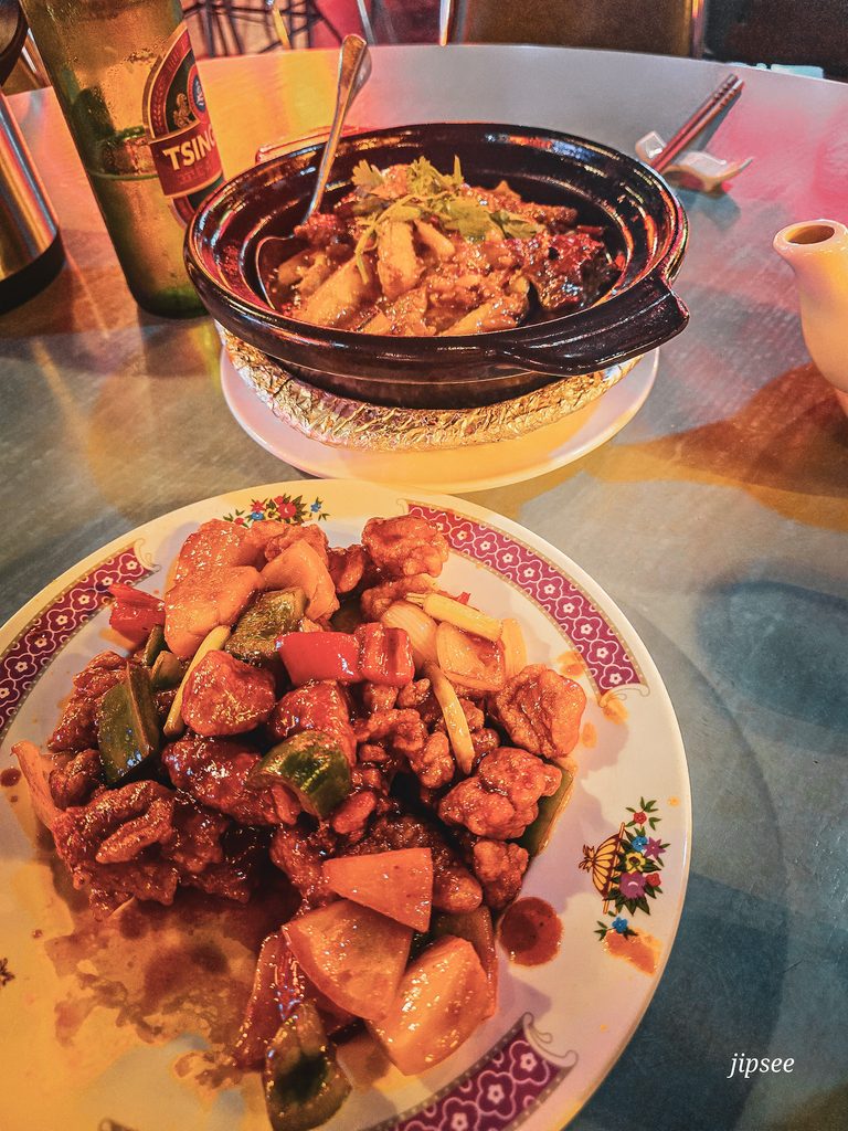 plat porc en sauce restaurant chinois hong kong