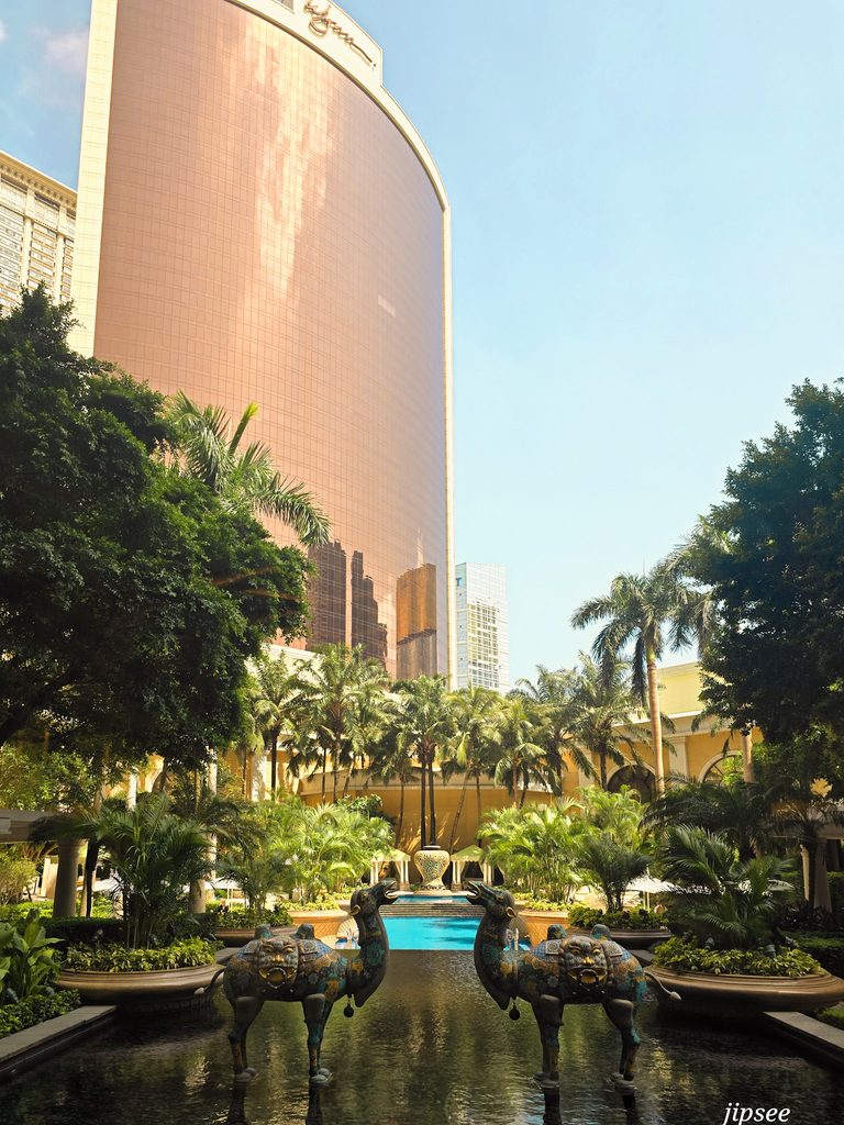piscine et jardin du wynn hotel a macao