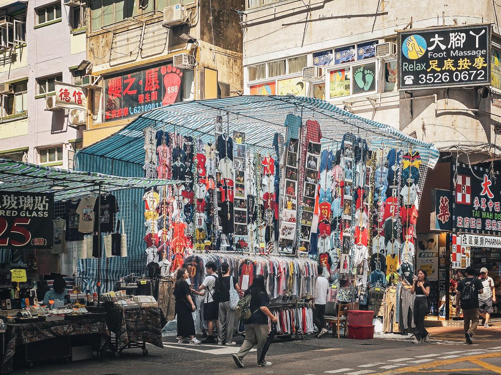 stand de vetement ladie's market hong kong